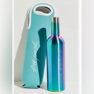 BruMate / Freepeople - Wine Winesulator w/ Wine Bag